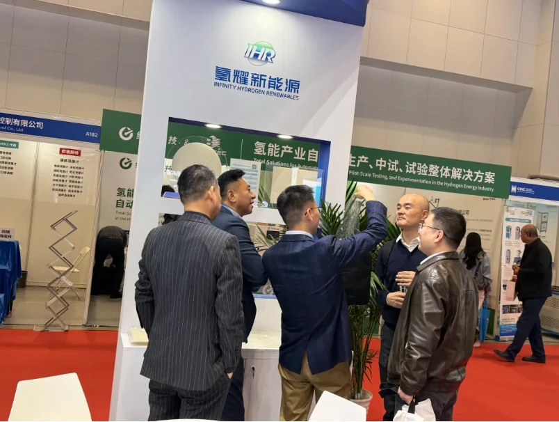Jiangsu vandenilio energija šviečia CHFE2025 su aukštos kokybės PPS medžiagom...